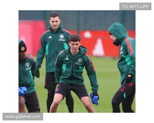 曼联青训注重球员学校表现